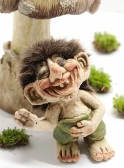 TheHolidayBarn.com Laughing Troll