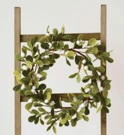 Creative Co-Op Felt Mistletoe Wreath Christmas