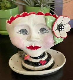 Teyros Lady Head Art Pottery Planter With Tray, Love Bird