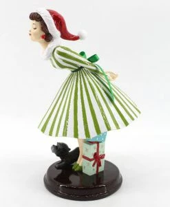 TheHolidayBarn.com Retro Christmas Kissing Girl