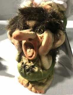 TheHolidayBarn.com New! The Scream Troll